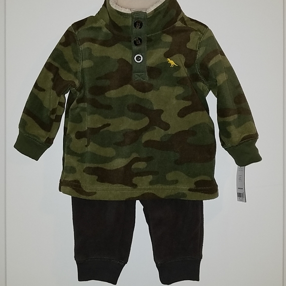 Carter's 2 Piece Set - Picture 1 of 2